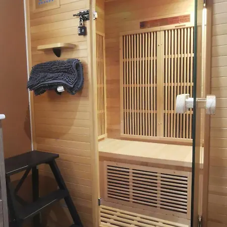 Cosy Avec Sauna - - 4 Personnes